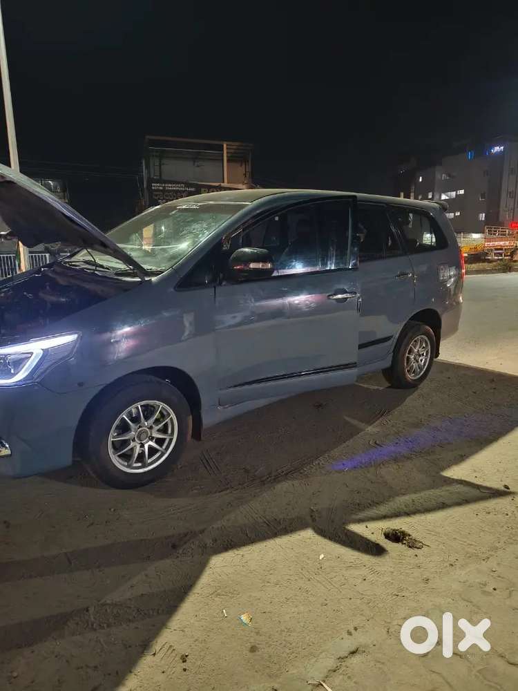Toyota Innova 2.5 2010 Diesel