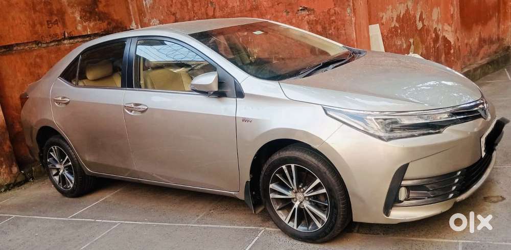 Toyota Corolla Altis 1.8 Gl, 2018, Petrol