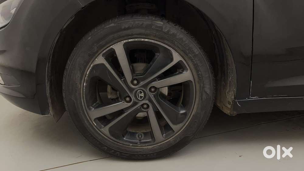 Tata Altroz 1.2 Xz Plus I-turbo Petrol Dark Edition, 2022, Petrol