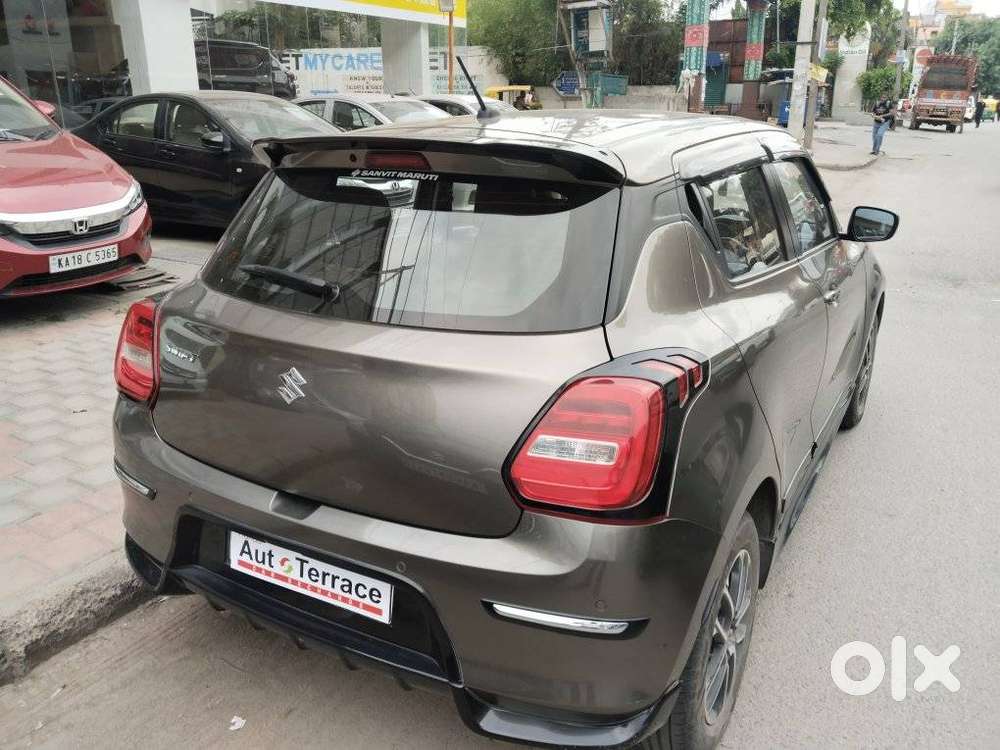 Maruti Suzuki Swift Zxi Plus Amt Dual Tone, 2019, Petrol