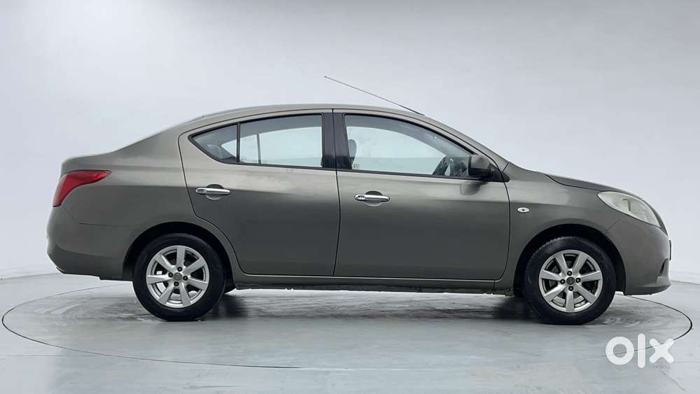 Nissan Sunny Xv, 2012, Petrol
