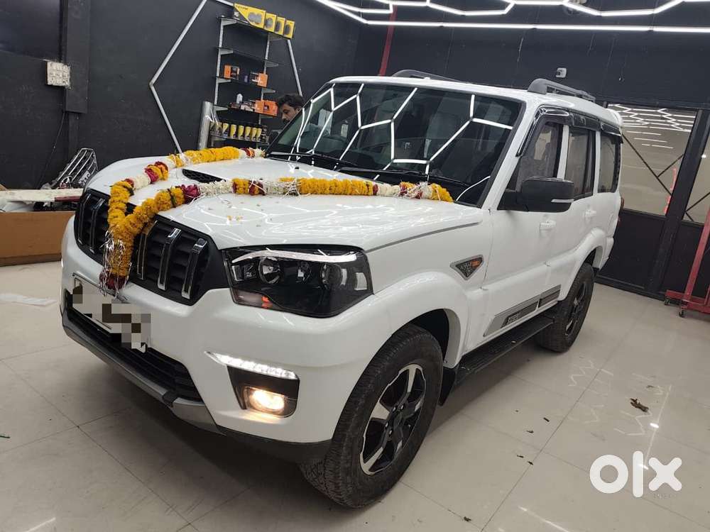 Mahindra Scorpio Vlx 2wd Abs At Bsiii, 2014, Diesel