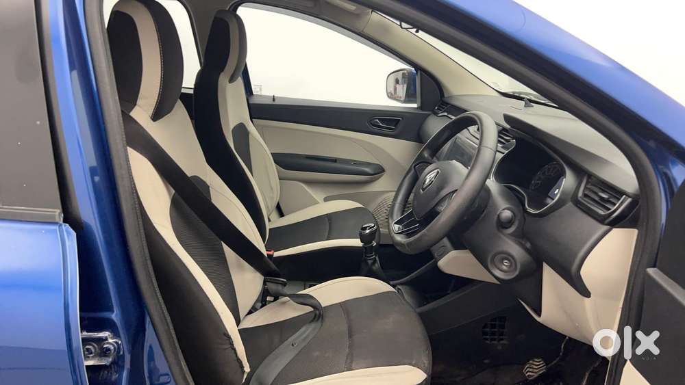 Renault Triber Rxt, 2020, Petrol