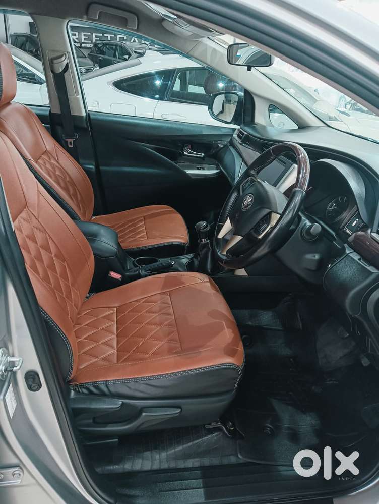 Toyota Innova Crysta 2.4 V, 2017, Diesel