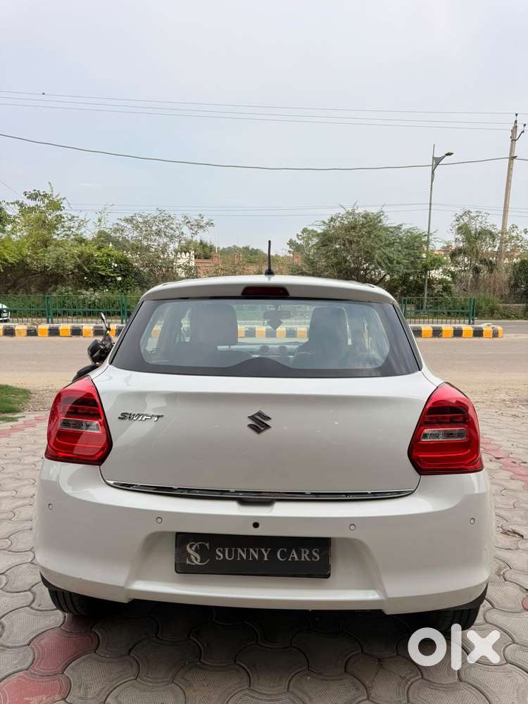 Maruti Suzuki Swift Vxi Ags, 2024, Petrol