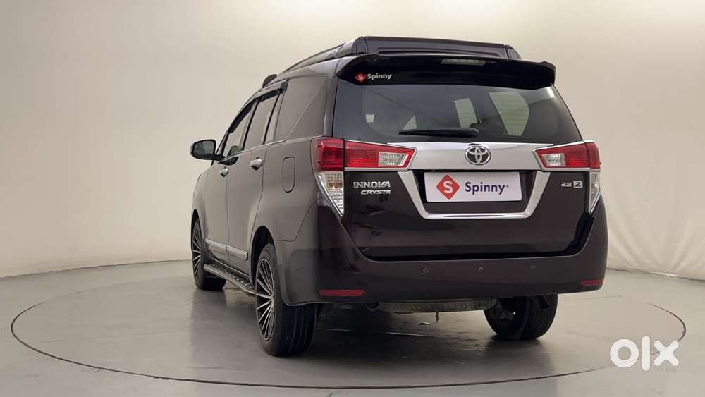 Toyota Innova Crysta 2.8 Zx At 7 Seater, 2017, Diesel