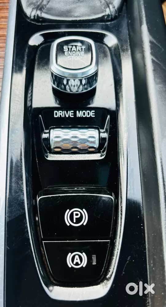 Volvo Xc60 Inscription D5, 2021, Diesel
