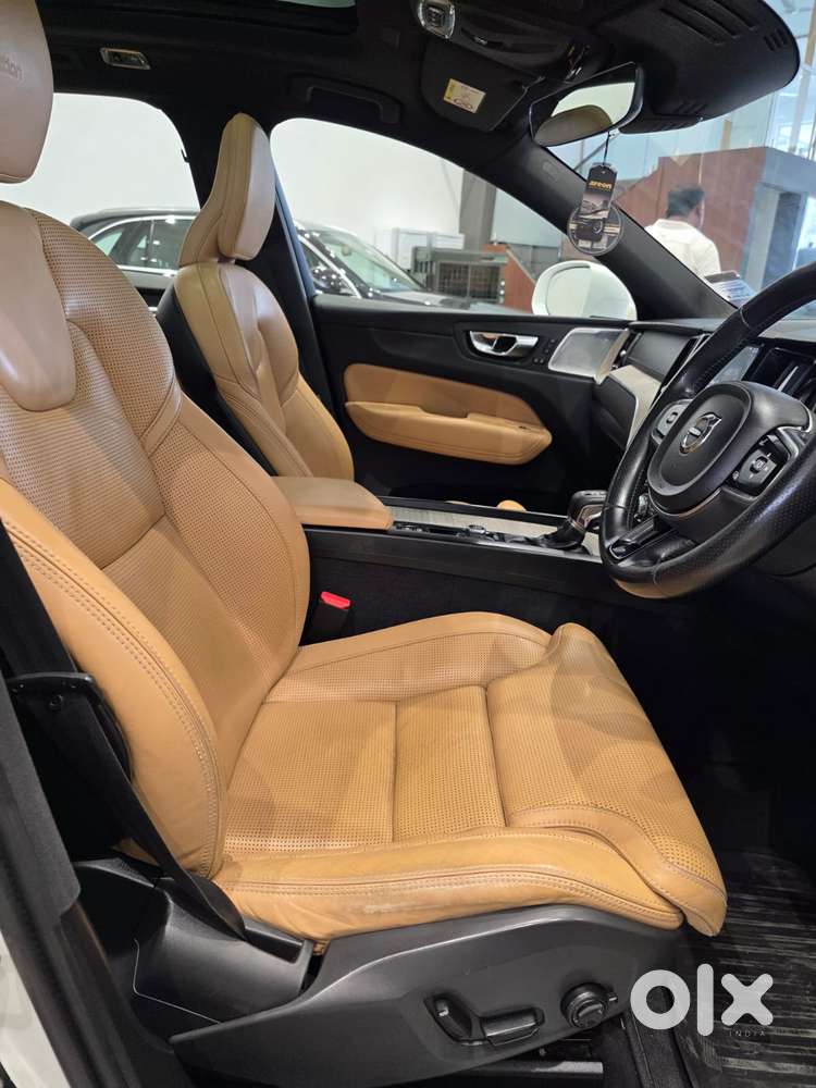 Volvo Xc60 D5 Inscription, 2019, Diesel