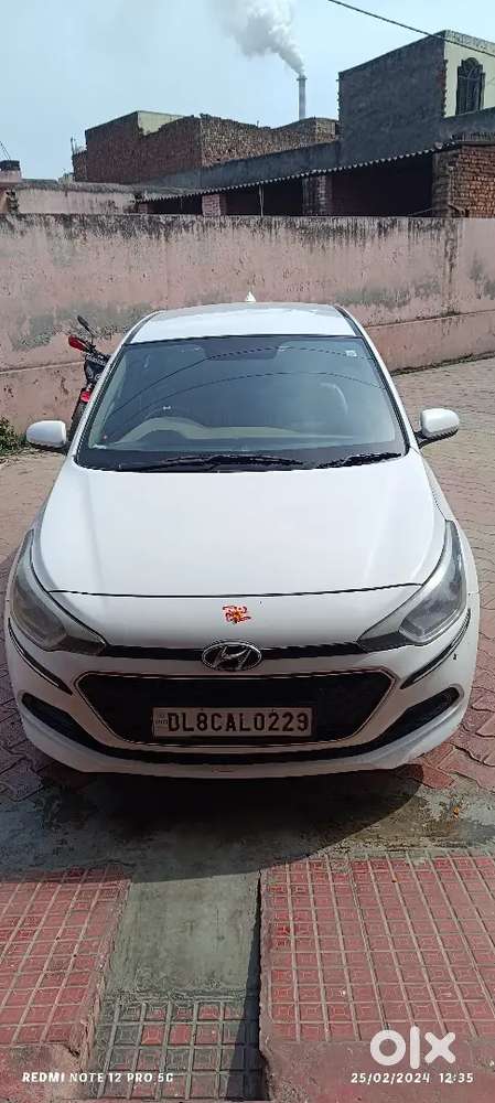 Hyundai I20 2015 Cng & Hybrids 142000 Km Driven