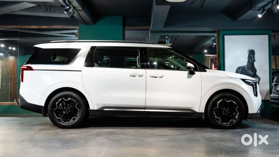 Kia Carnival Limousine Plus 7 Str, 2025, Diesel