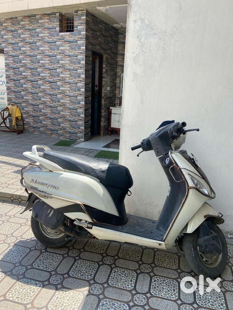 White Maestro Edge Modified Hero Maestro Scotty Scooters 1823958424