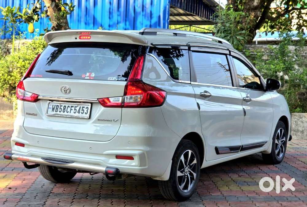 Toyota Rumion V Mt, 2024, Petrol