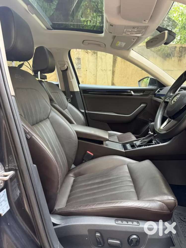 Skoda Superb 2.0 L&k Tsi At, 2019, Petrol