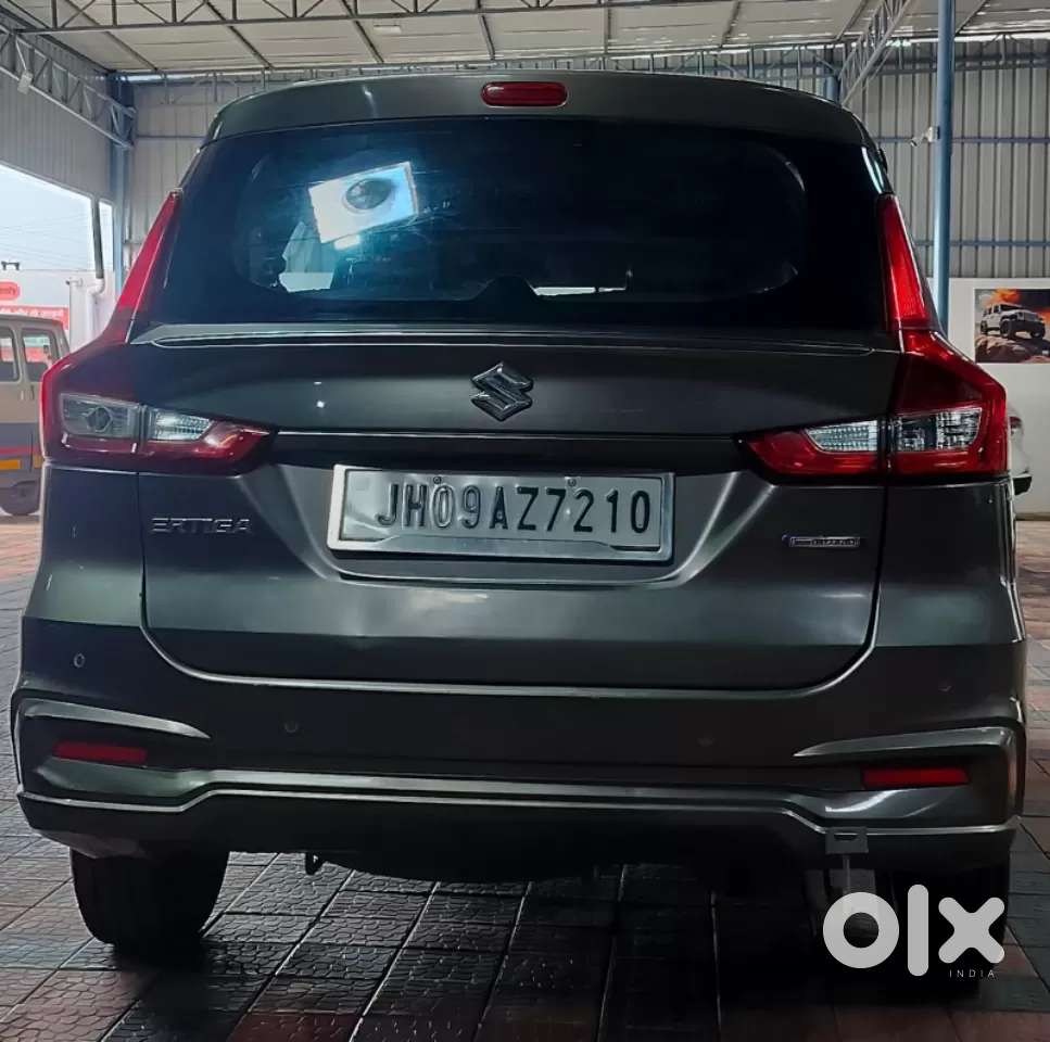 Maruti Suzuki Ertiga 1.5 Vxi, 2022, Petrol