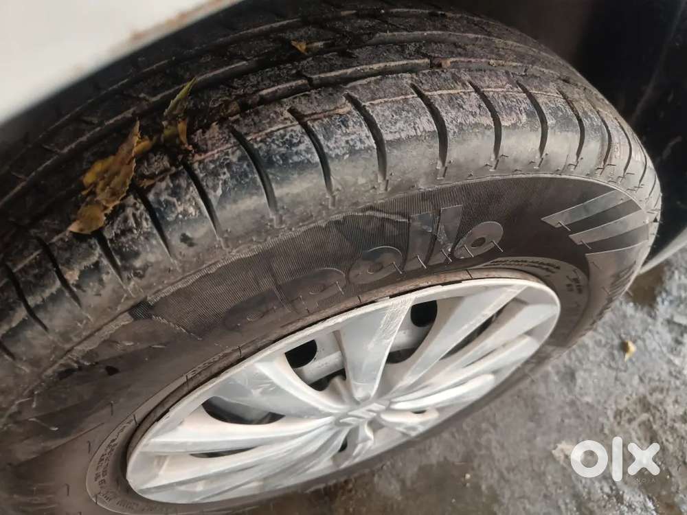 Maruti Suzuki Swift 2017 , Cng On Paper, Almost New Tyre