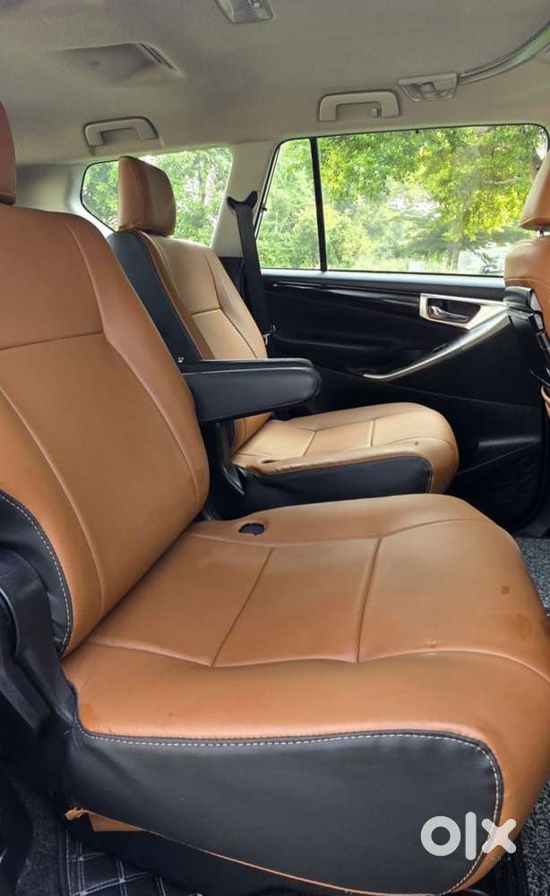 Toyota Innova Crysta 2.4 V 7 Str, 2022, Diesel