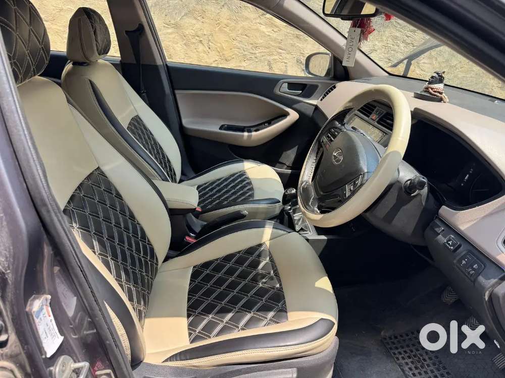 Hyundai Elite I20 Cng Top Model (asta Optional) First Owner
