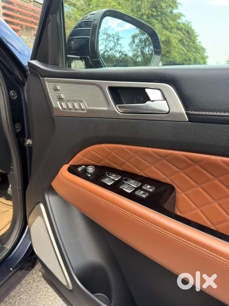 Mahindra Alturas G4 4x4 At, 2020, Diesel