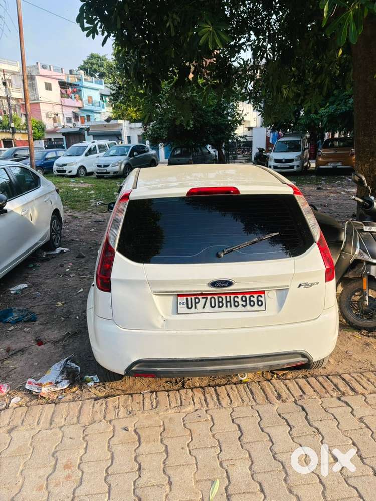 Ford Figo Petrol Lxi 2010