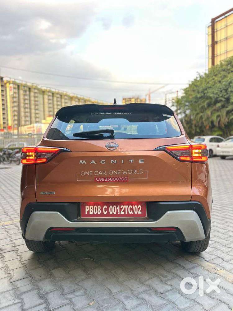 Nissan Magnite 1.0 Xv Premium Turbo (o) Dual Tone, 2024, Petrol