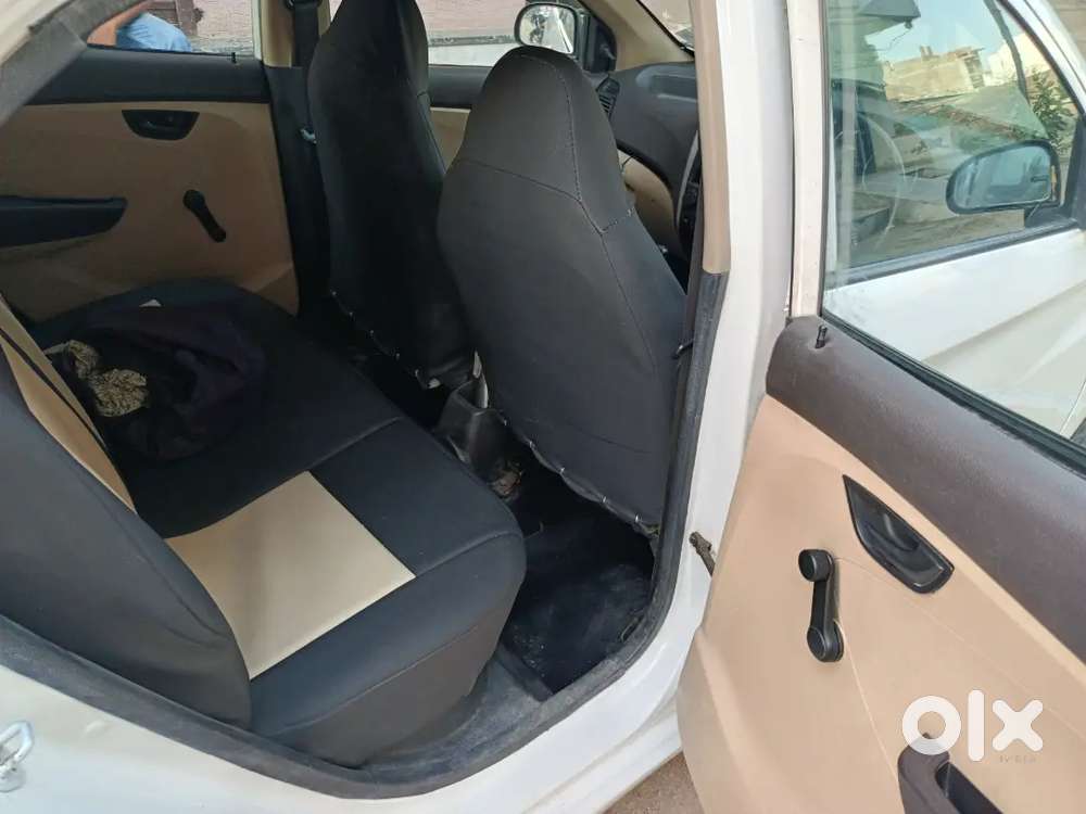 Hyundai Eon 2015 Lpg 98000 Km Driven
