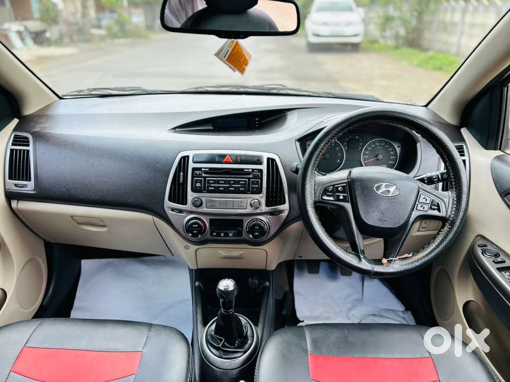 Hyundai I20 Petrol Spotz, 2013, Petrol