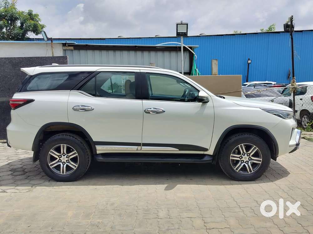 Toyota Fortuner 3.0 4x2 Automatic, 2022, Diesel
