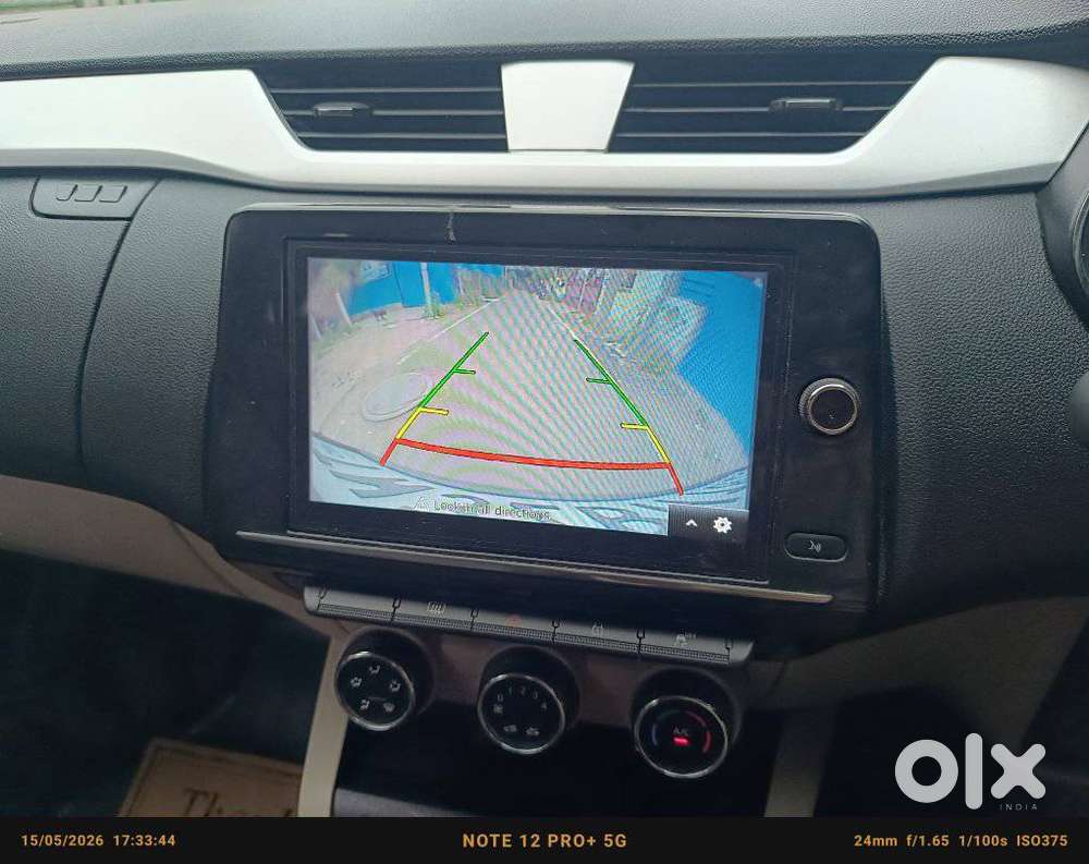 Renault Triber Rxz, 2024, Petrol
