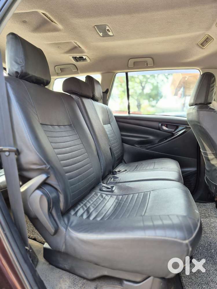 Toyota Innova Crysta 2.8 Gx At 8s, 2017, Diesel