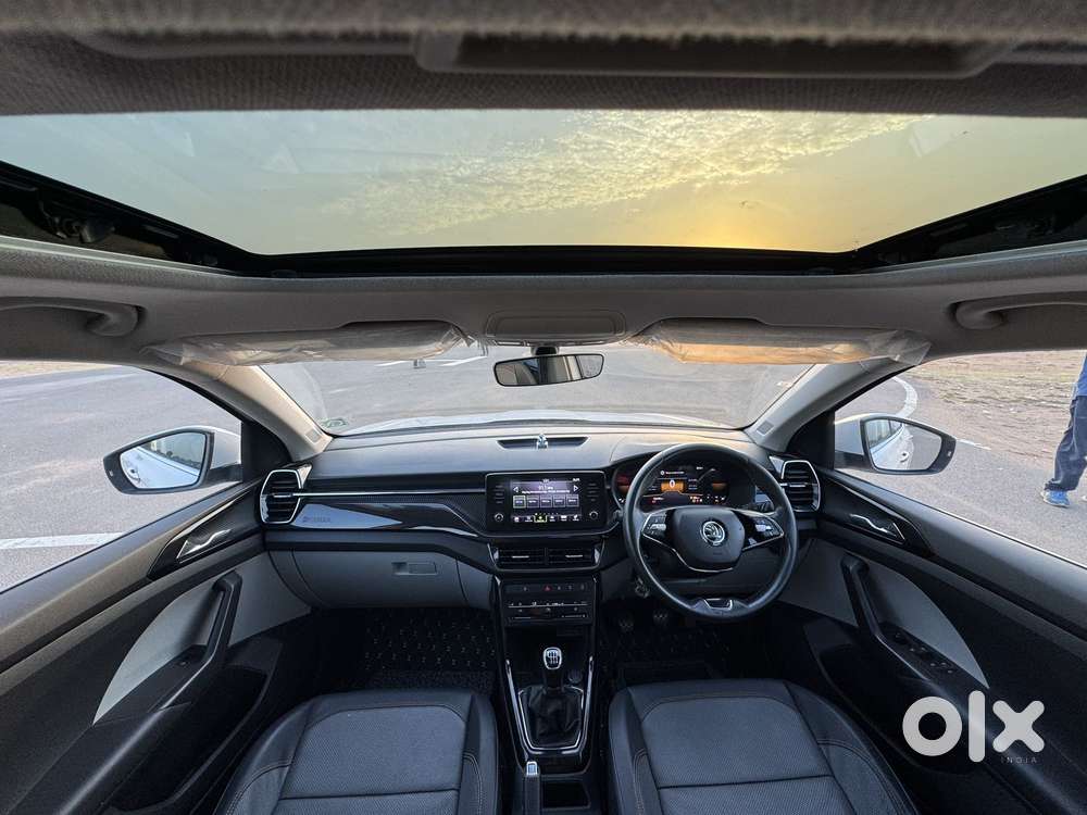 Skoda Kushaq 1.0 Tsi Style, 2023, Petrol