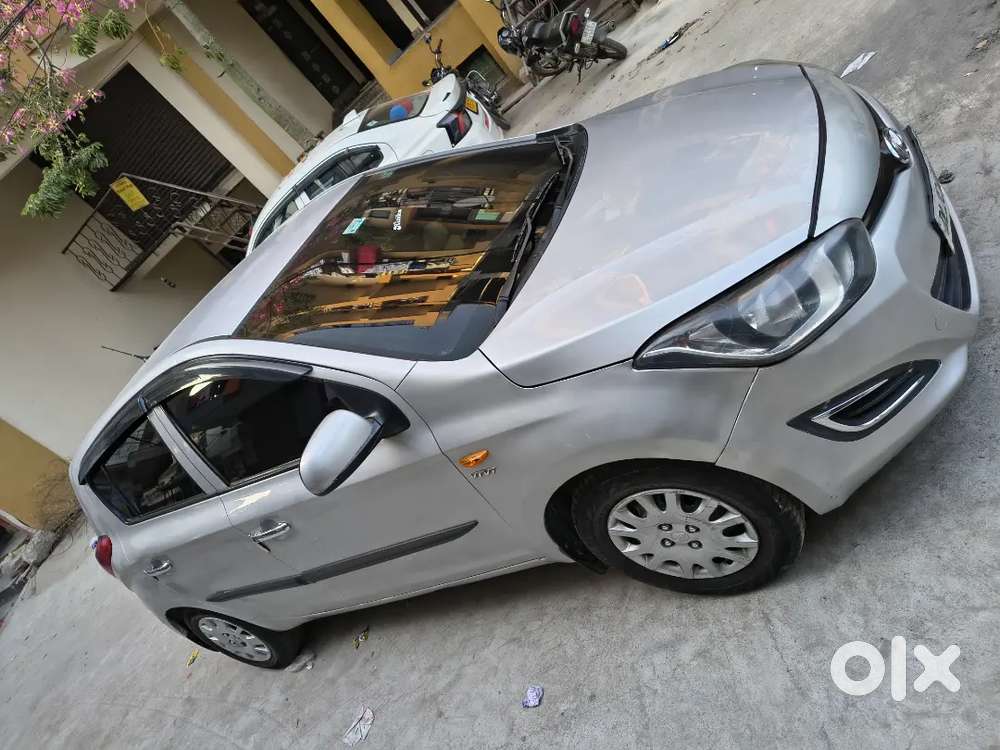 Hyundai I20 2012 Cng & Hybrids 121000 Km Driven