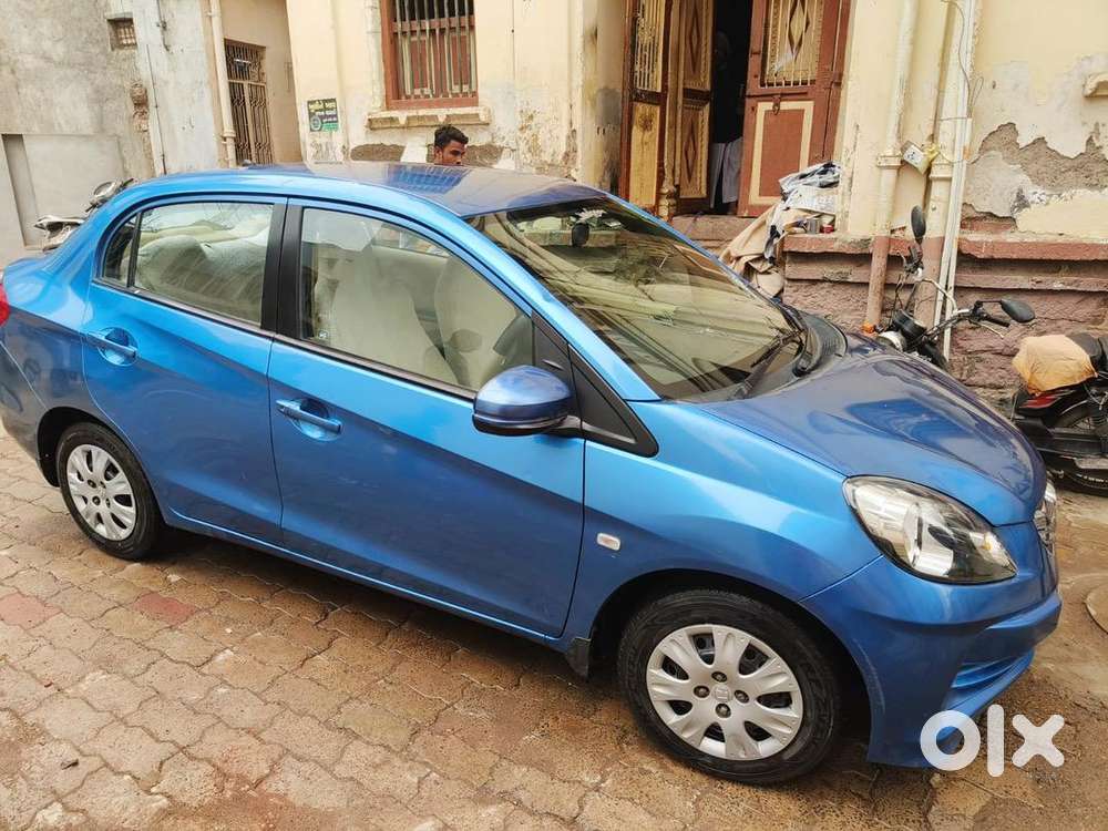 Honda Amaze Petrol 2016