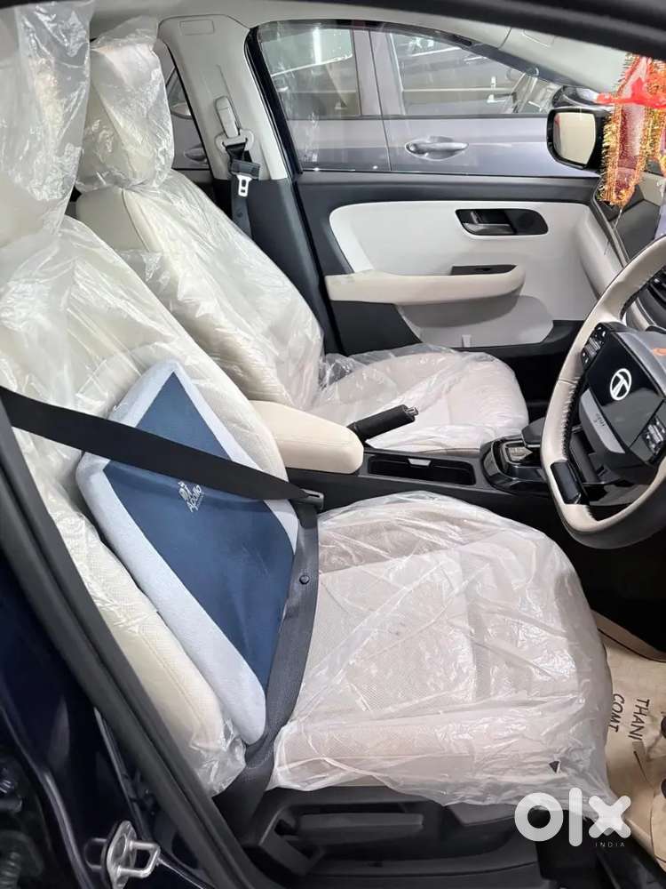 Tata Altroz 1.2 Xta 2026 Petrol