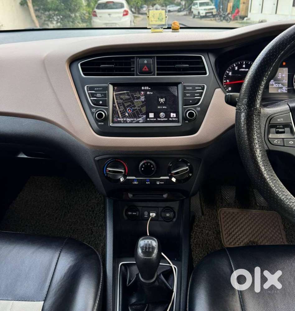 Hyundai I20 Sportz 1.2 Vtvt, 2019, Petrol