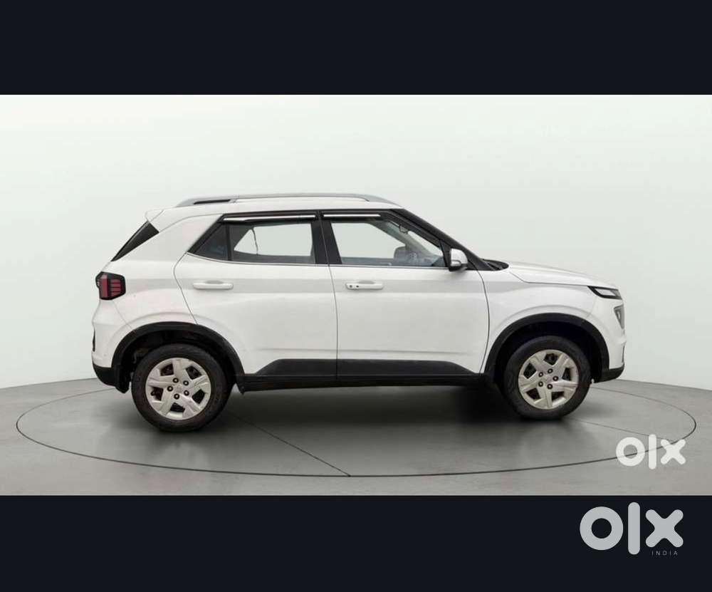 Hyundai Venue Petrol Sx Top Model 2023 With Sunroof