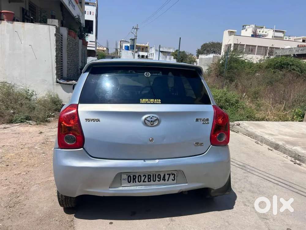 Toyota Etios Liva 2012 Diesel 98000 Km Driven
