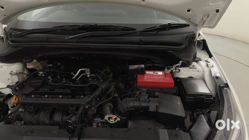 Hyundai New I20 1.2 Asta (o) Ivt, 2024, Petrol