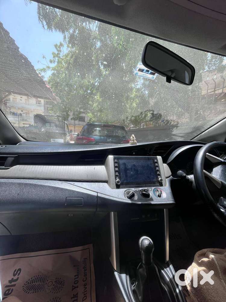 Toyota Innova Crysta 2022 Diesel 175413 Km Driven