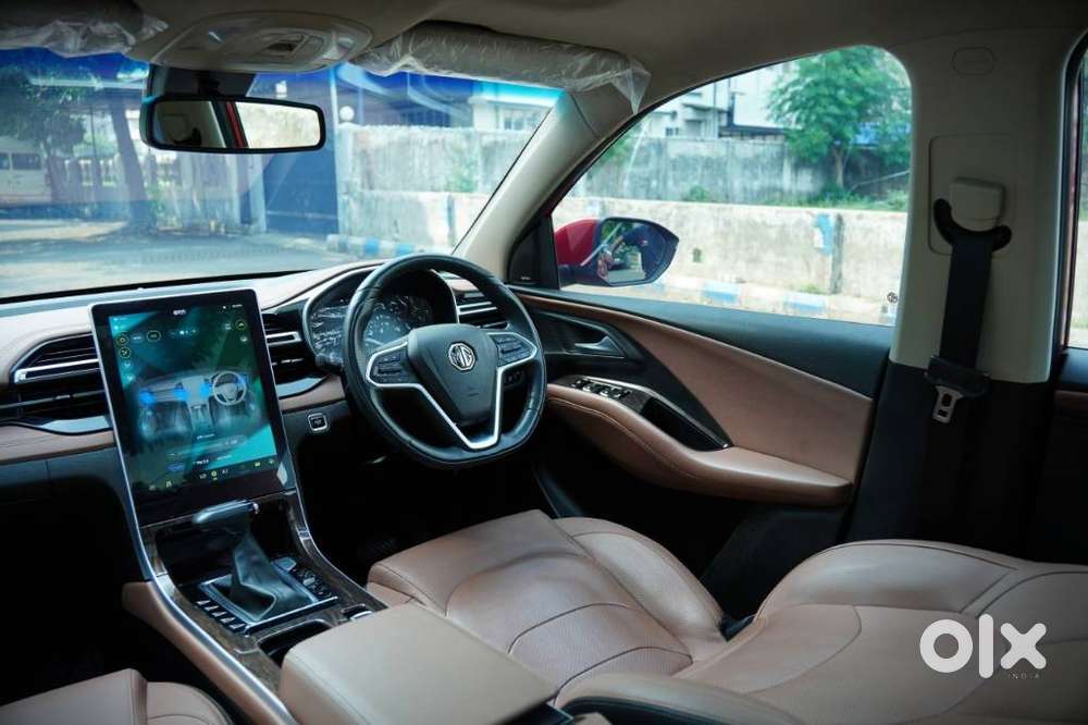 Mg Hector Plus Sharp Pro 1.5 Turbo Petrol 7 Str, 2024, Petrol