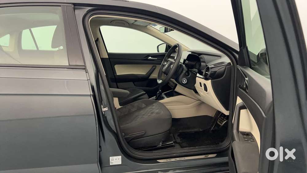 Skoda Slavia 1.0 Tsi Style At, 2026, Petrol