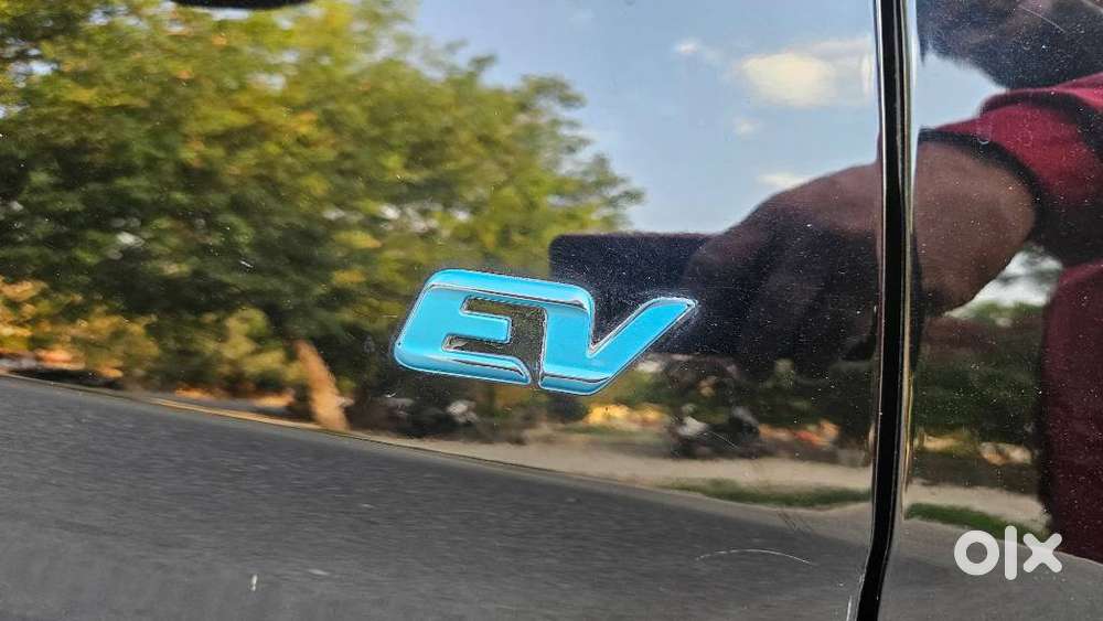 Tata Nexon Ev Xz Plus Dark Edition, 2022, Electric