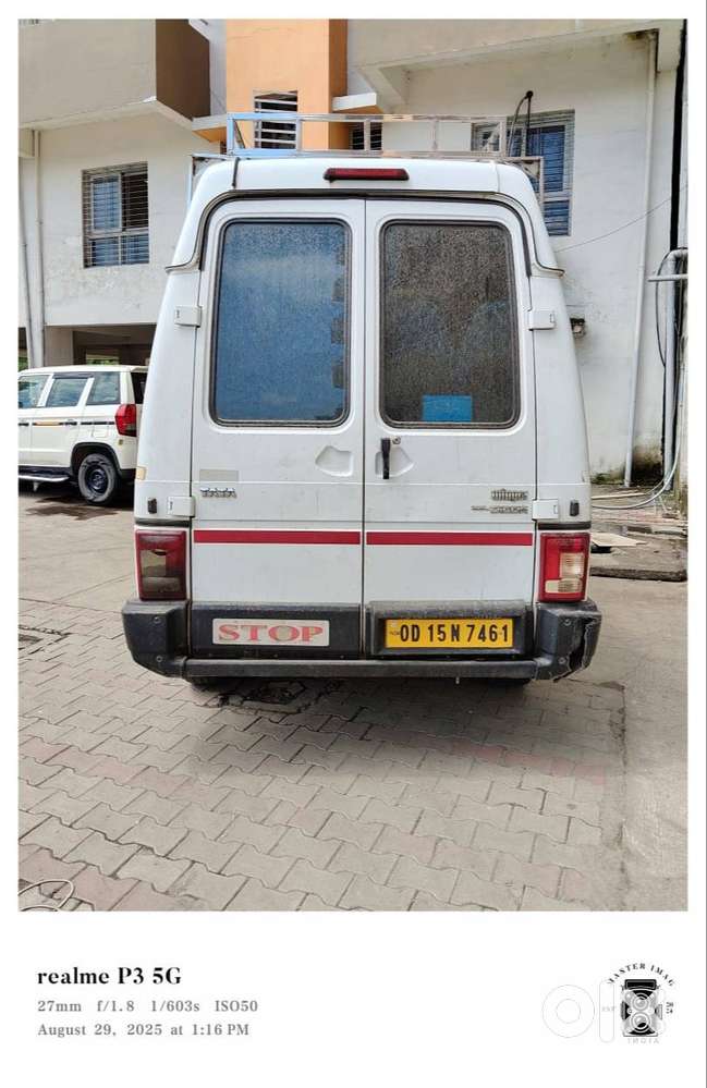 Tata Winger 15 Seater
