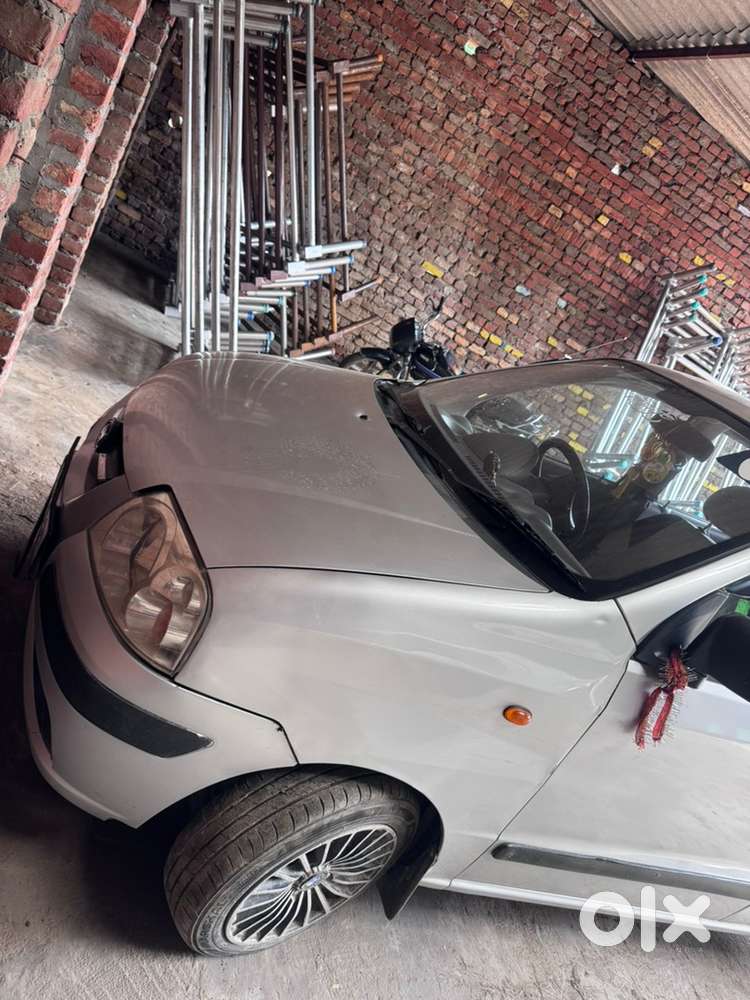 Hyundai Santro Petrol 2009