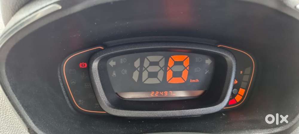 Renault Kwid 2015-2019 1.0 Rxt (o), 2016, Petrol