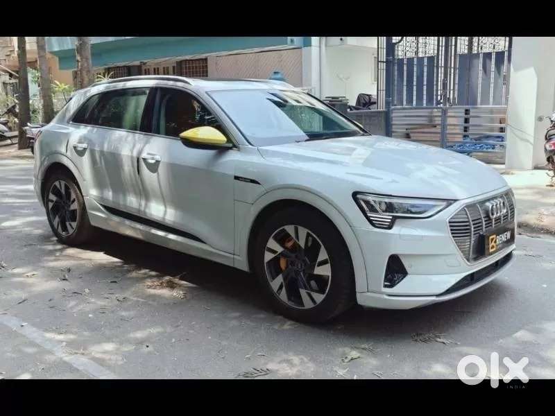 Audi E-tron, 2022, Electric