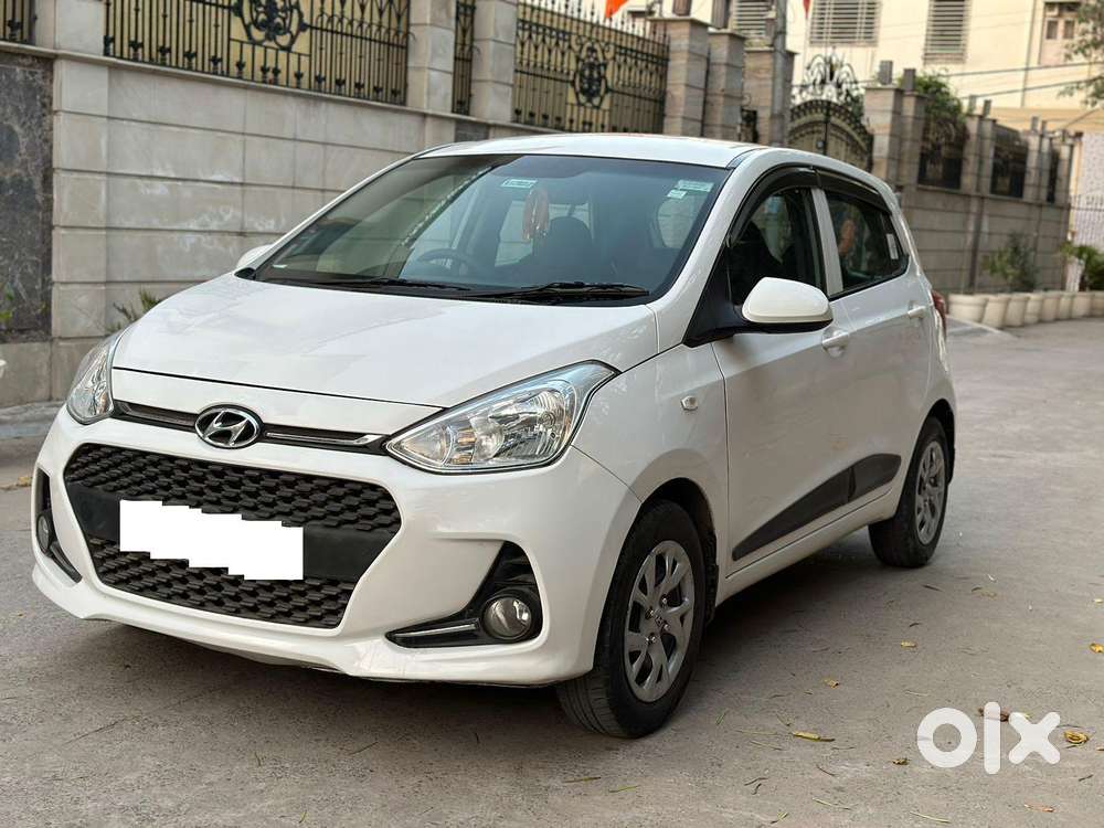 Hyundai Grand I10 1.2 Crdi Sportz Dual Tone, 2017, Diesel