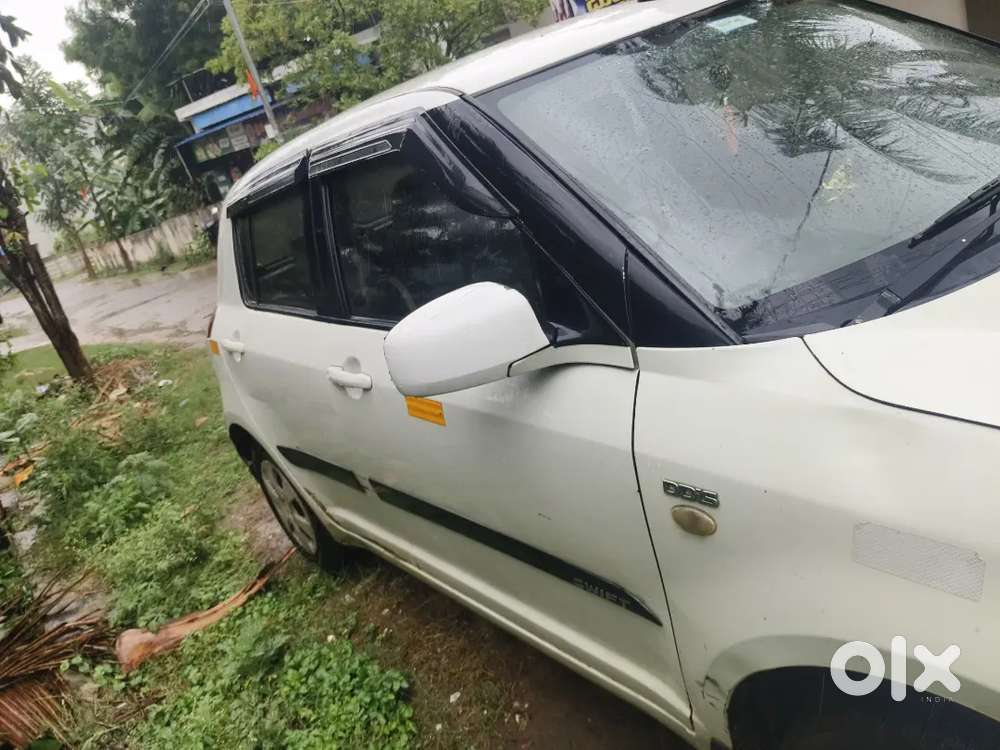 Maruti Suzuki Swift 2011