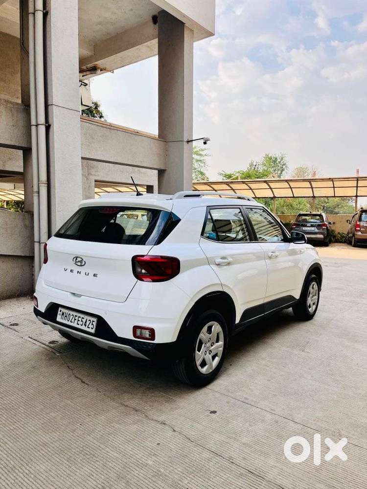 Hyundai Venue S, 2019, Petrol