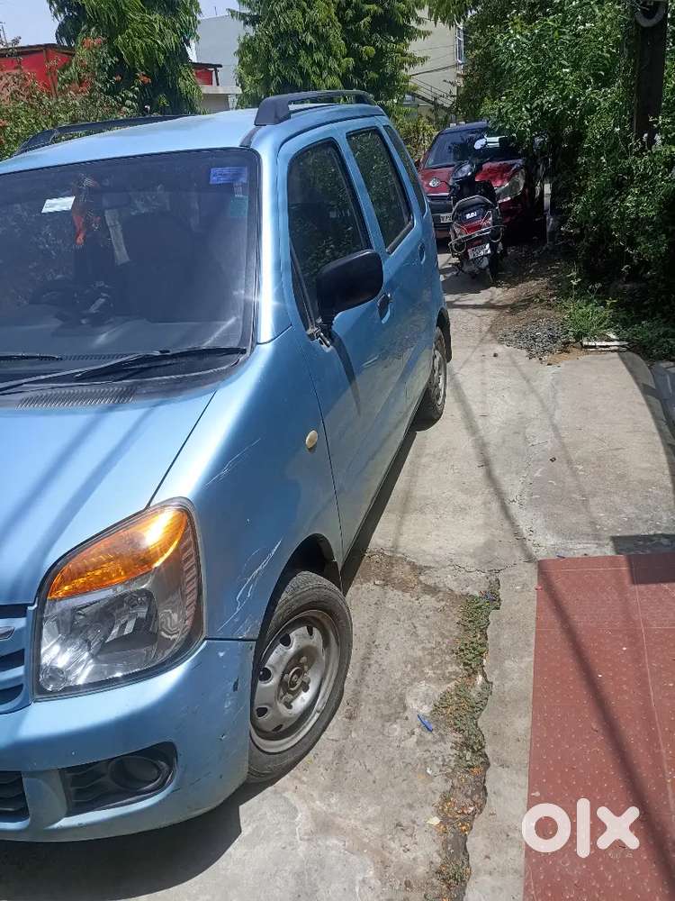 Wagonr Blue Color