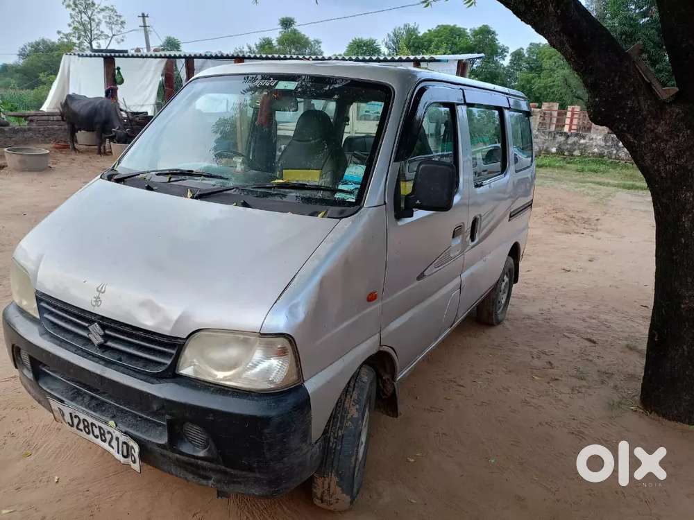 2013 Maruti Suzuki Eeco Petrol Ac Plus